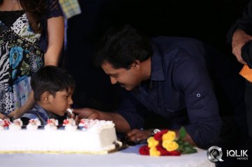 Sunil Birthday Celebrations with Bheemavaram Bullodu Team